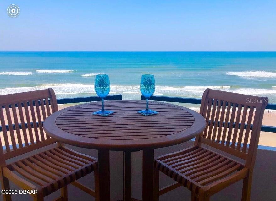 ALIKI CONDO - Residential