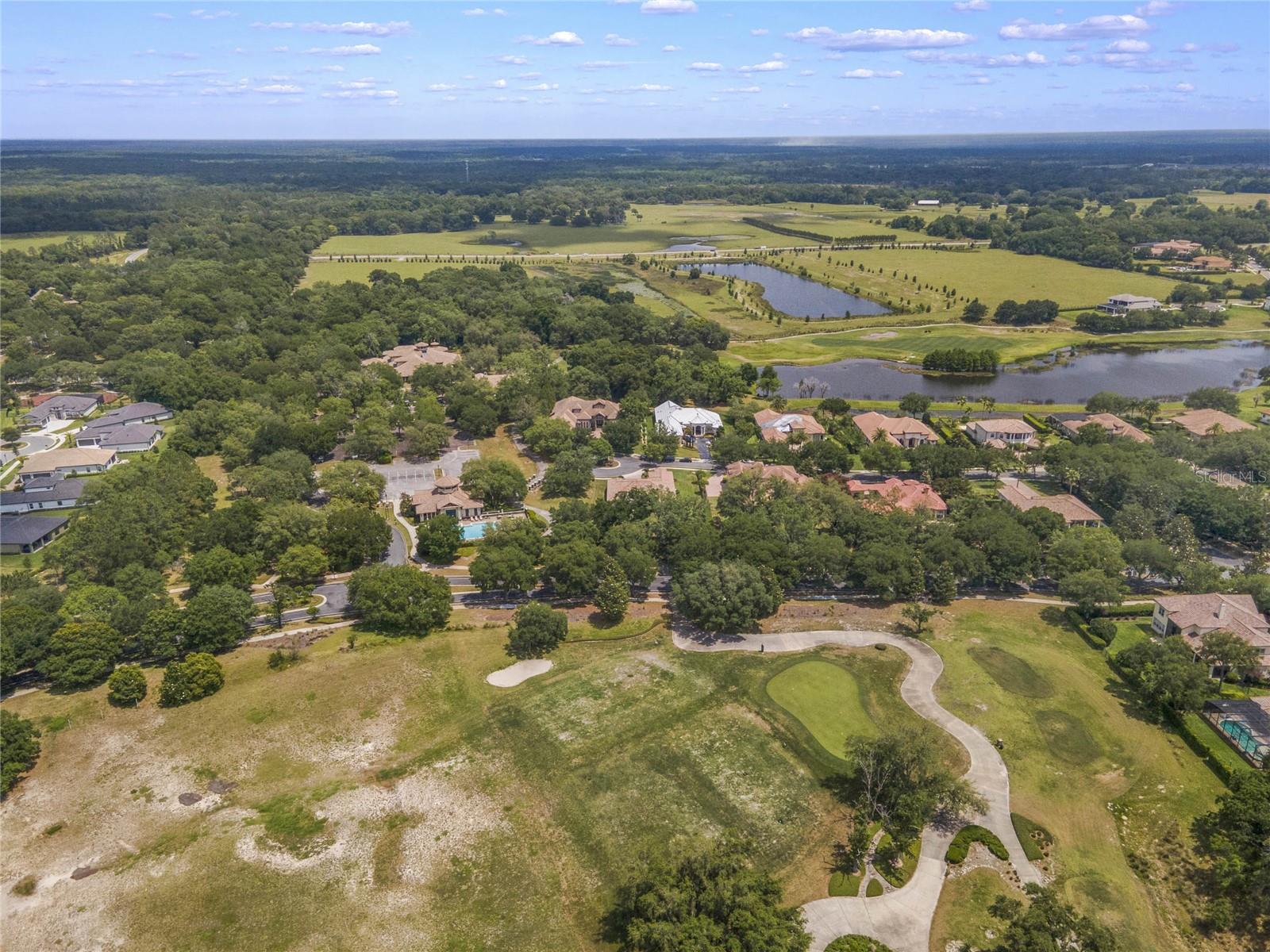 HEATHROW COUNTRY ESTATE - Residential