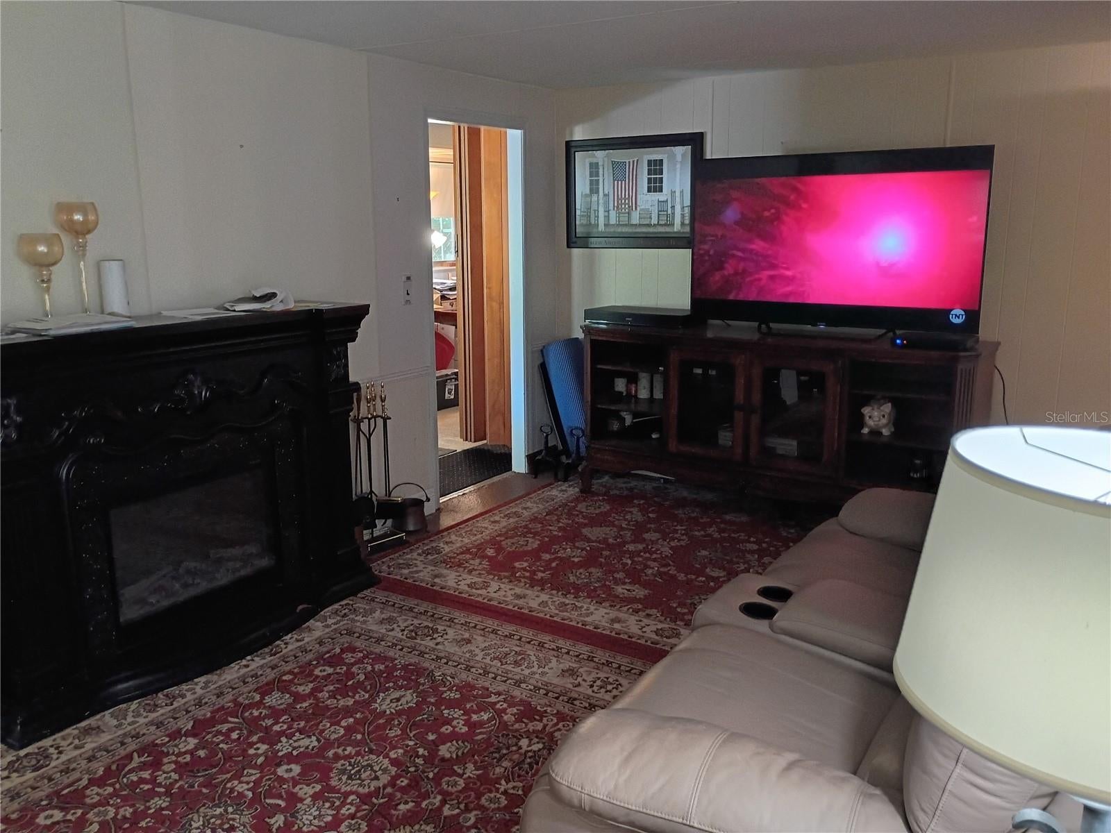111 SOUTH BOULEVARD E
