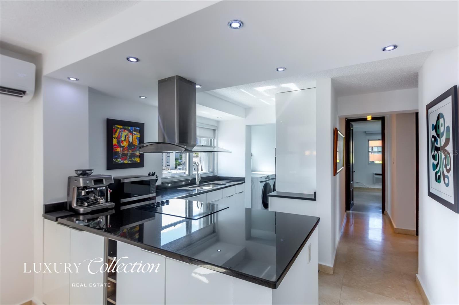 KINGS COURT 81 - Residential