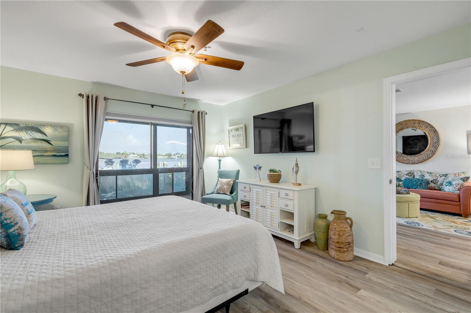 BOUCHELLE ISLAND CONDO - Residential