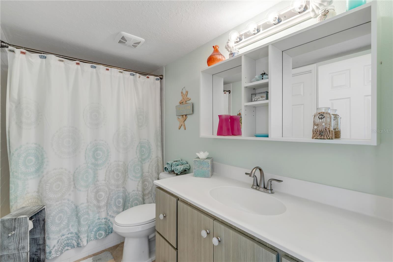 BOUCHELLE ISLAND CONDO - Residential