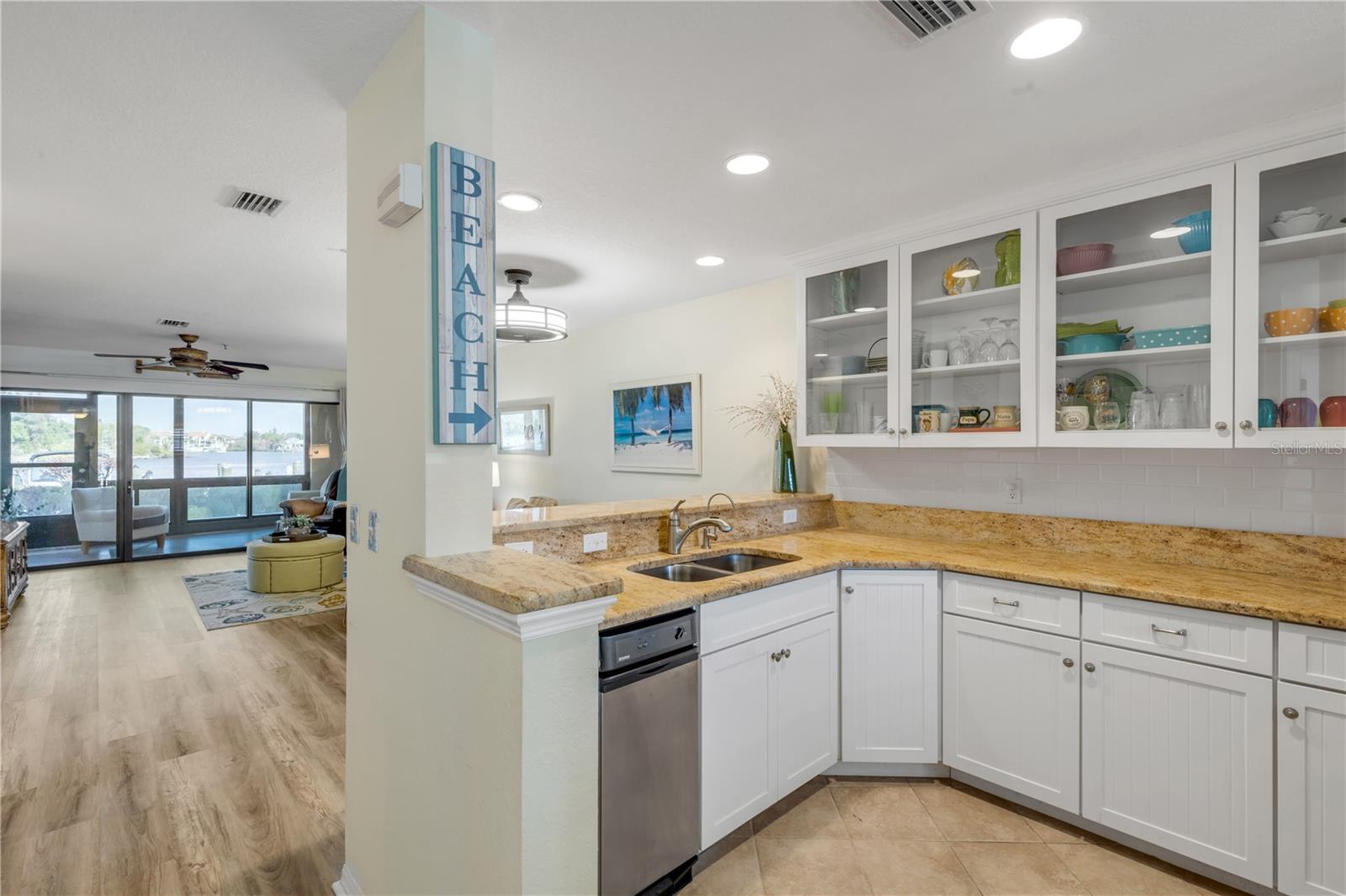 BOUCHELLE ISLAND CONDO - Residential