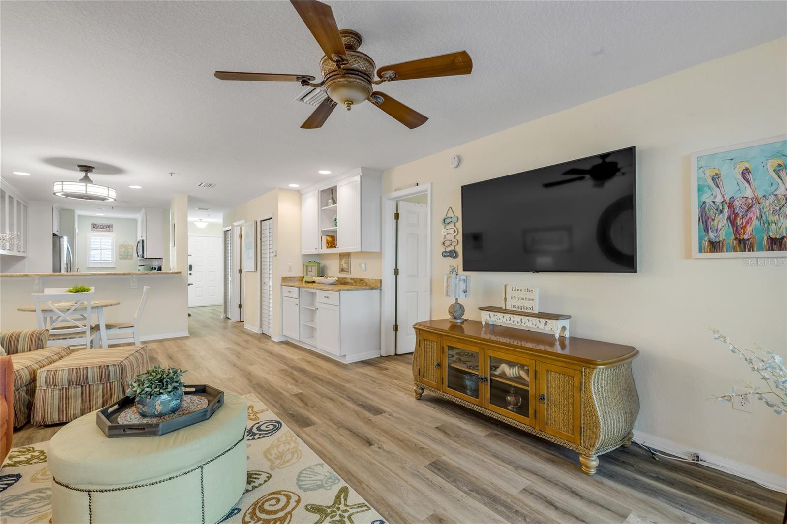 BOUCHELLE ISLAND CONDO - Residential