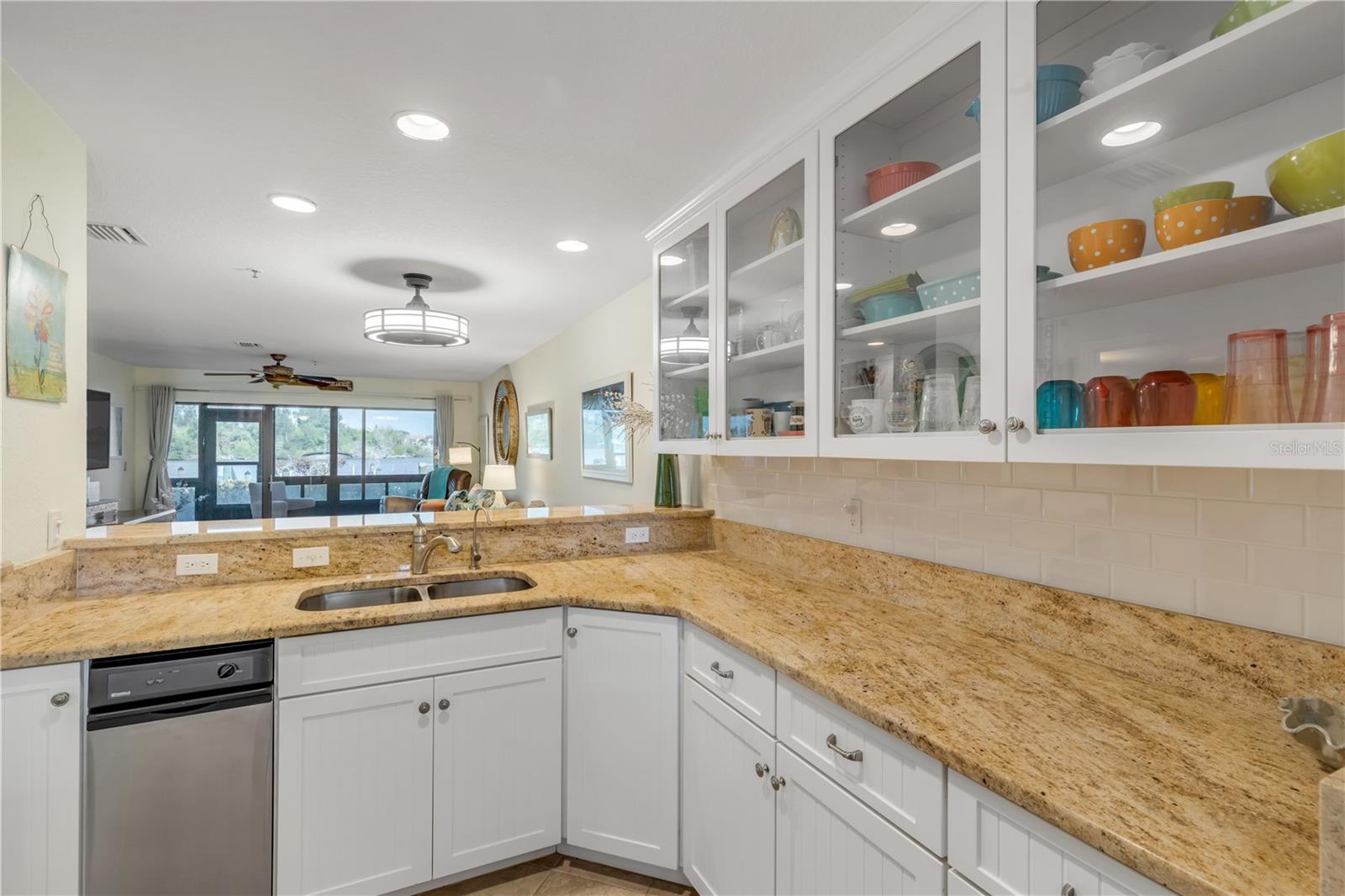 BOUCHELLE ISLAND CONDO - Residential