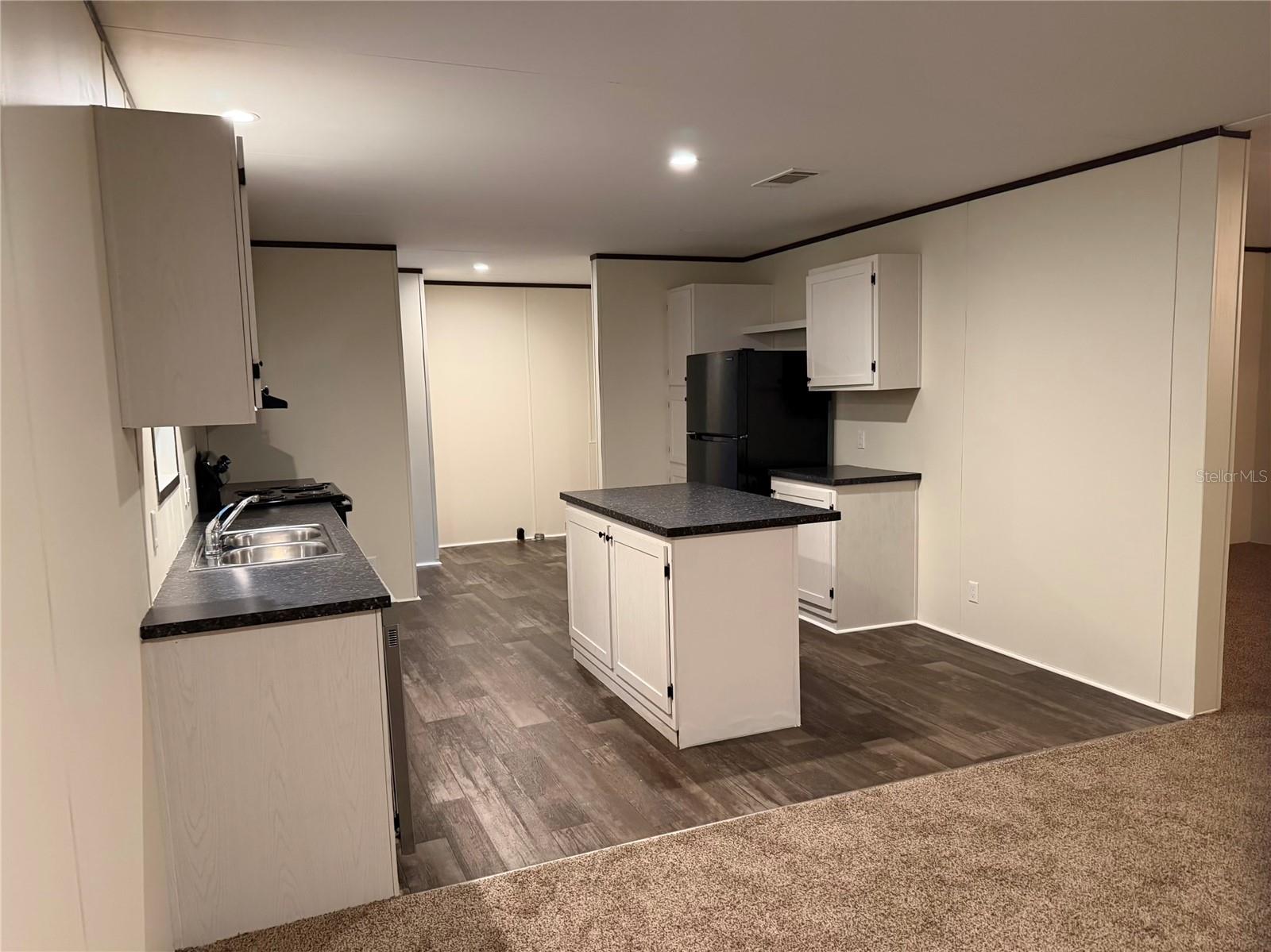 19411 N US HIGHWAY 301