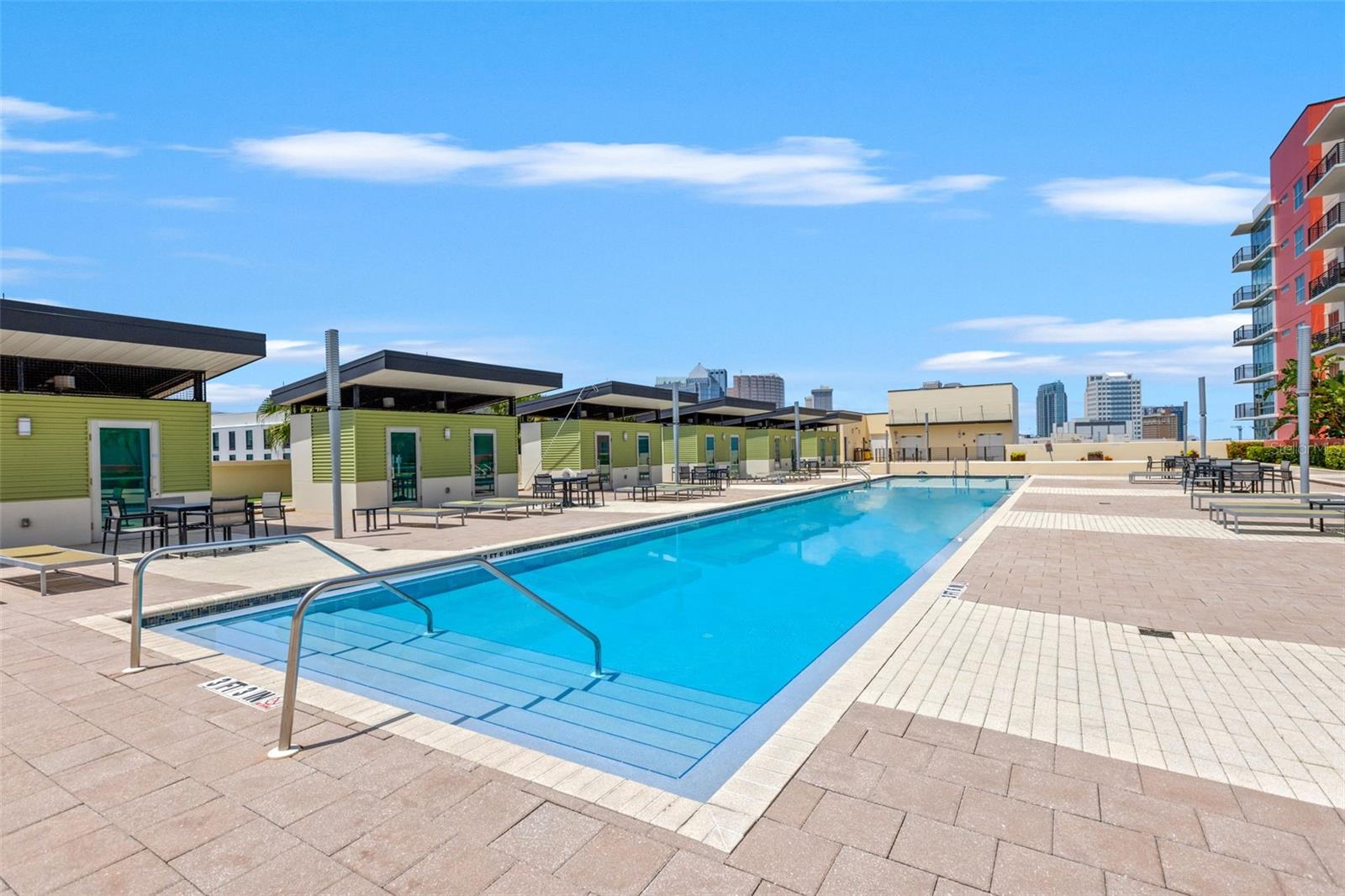 GRAND CENTRAL AT KENNEDY RESID - Residential Lease