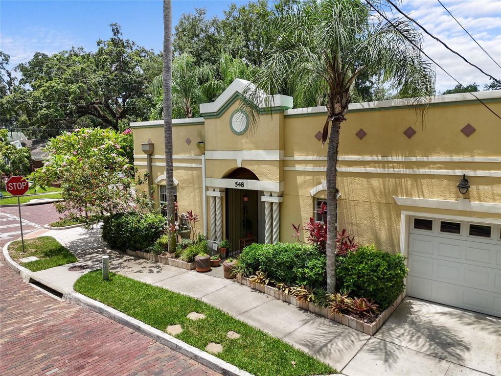 Photo of 548 S Hyer Avenue #1, Orlando, FL 32801 (MLS # O6311719)