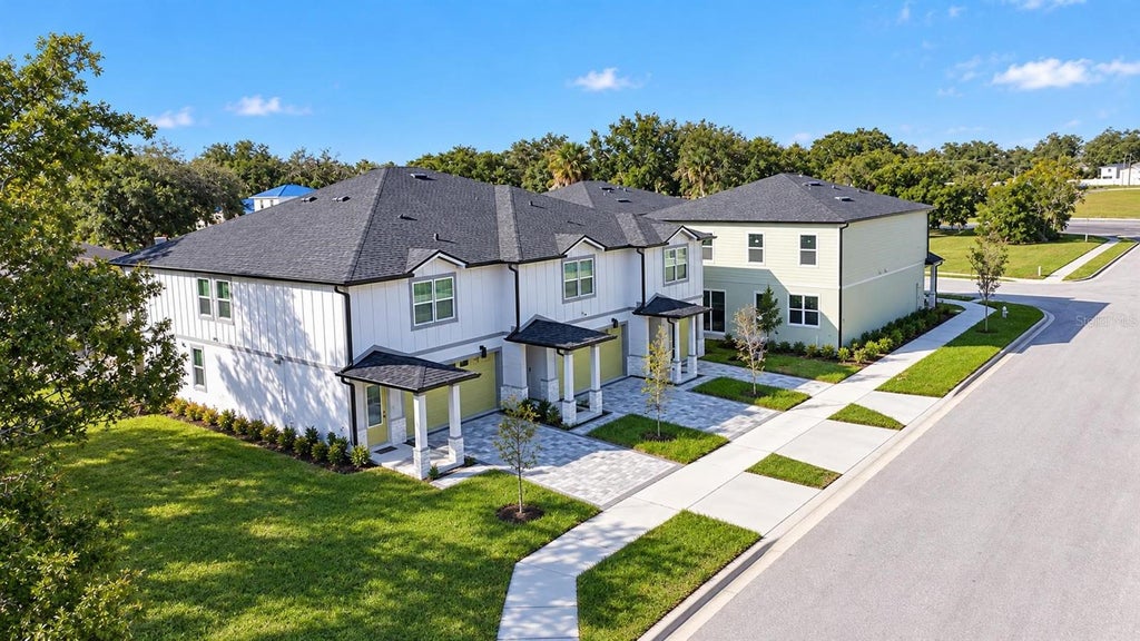 Photo of 1098 June Street, Kissimmee, FL 34741 (MLS # S5160254)