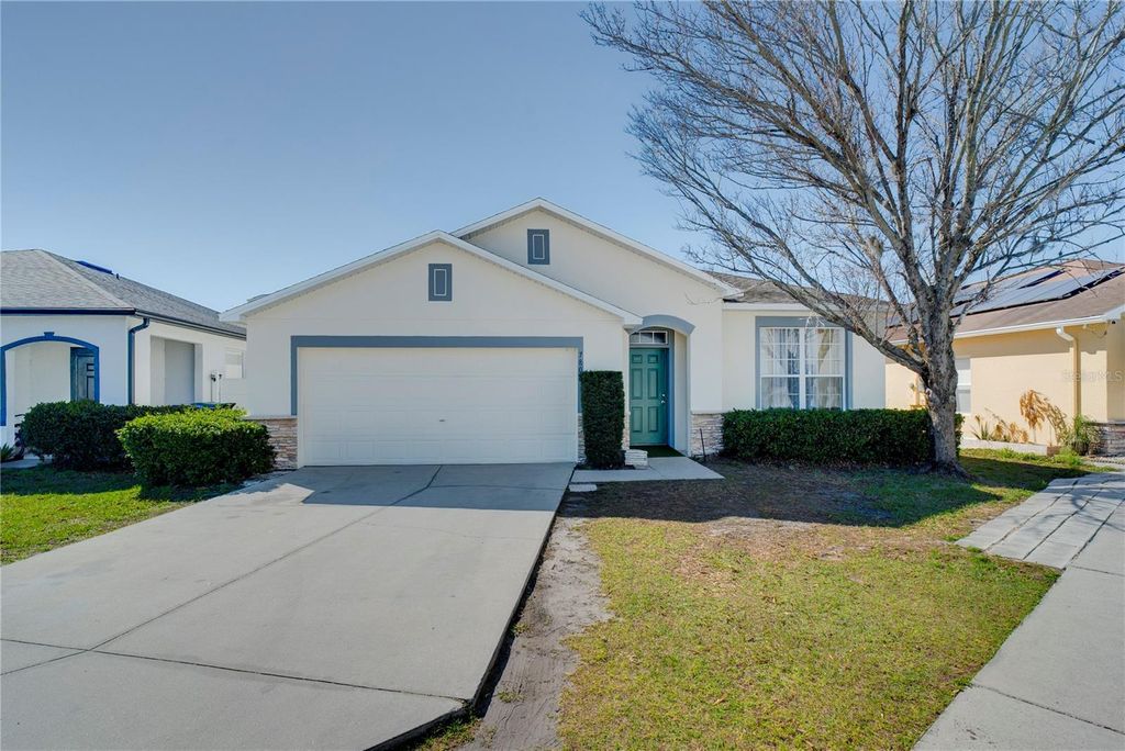 Photo of 7806 Bear Claw Run, Orlando, FL 32825 (MLS # O6386344)