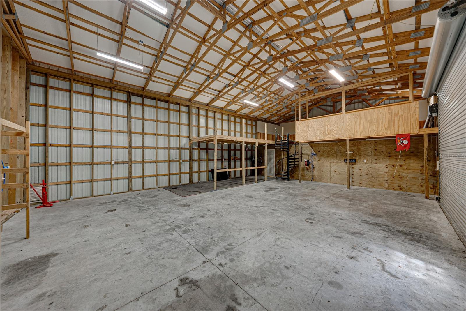 QUAIL HOLLOW PINES - Residential