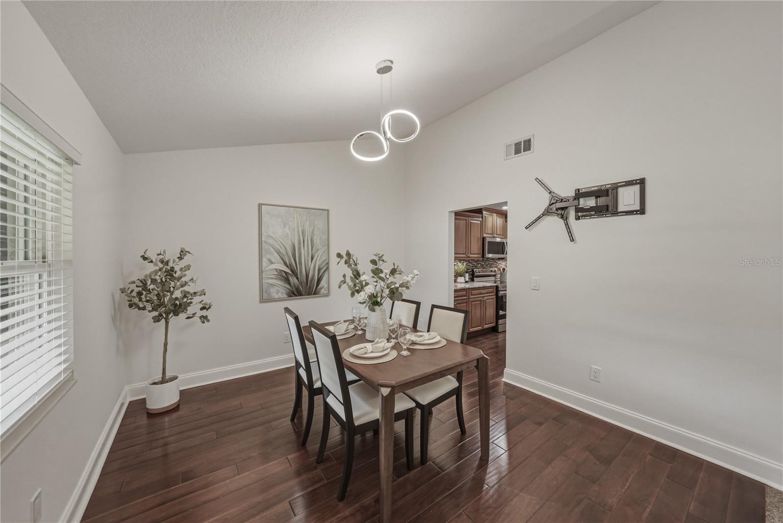 QUAIL HOLLOW PINES - Residential