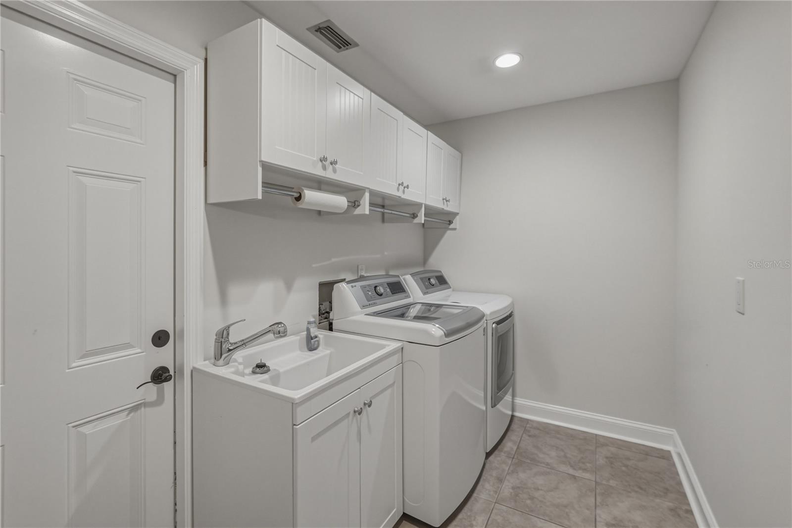 QUAIL HOLLOW PINES - Residential