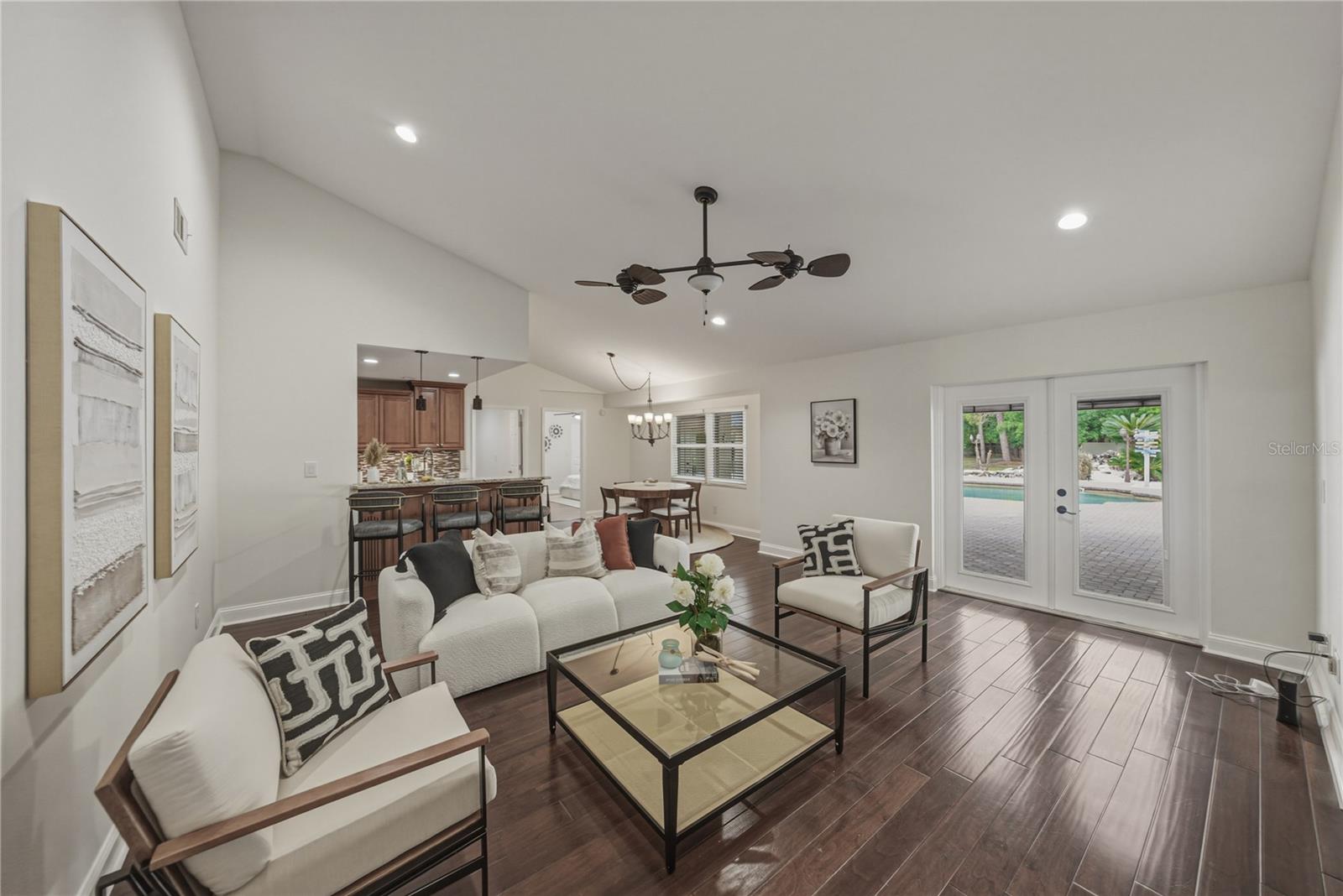 7601 THUNDERHEAD STREET