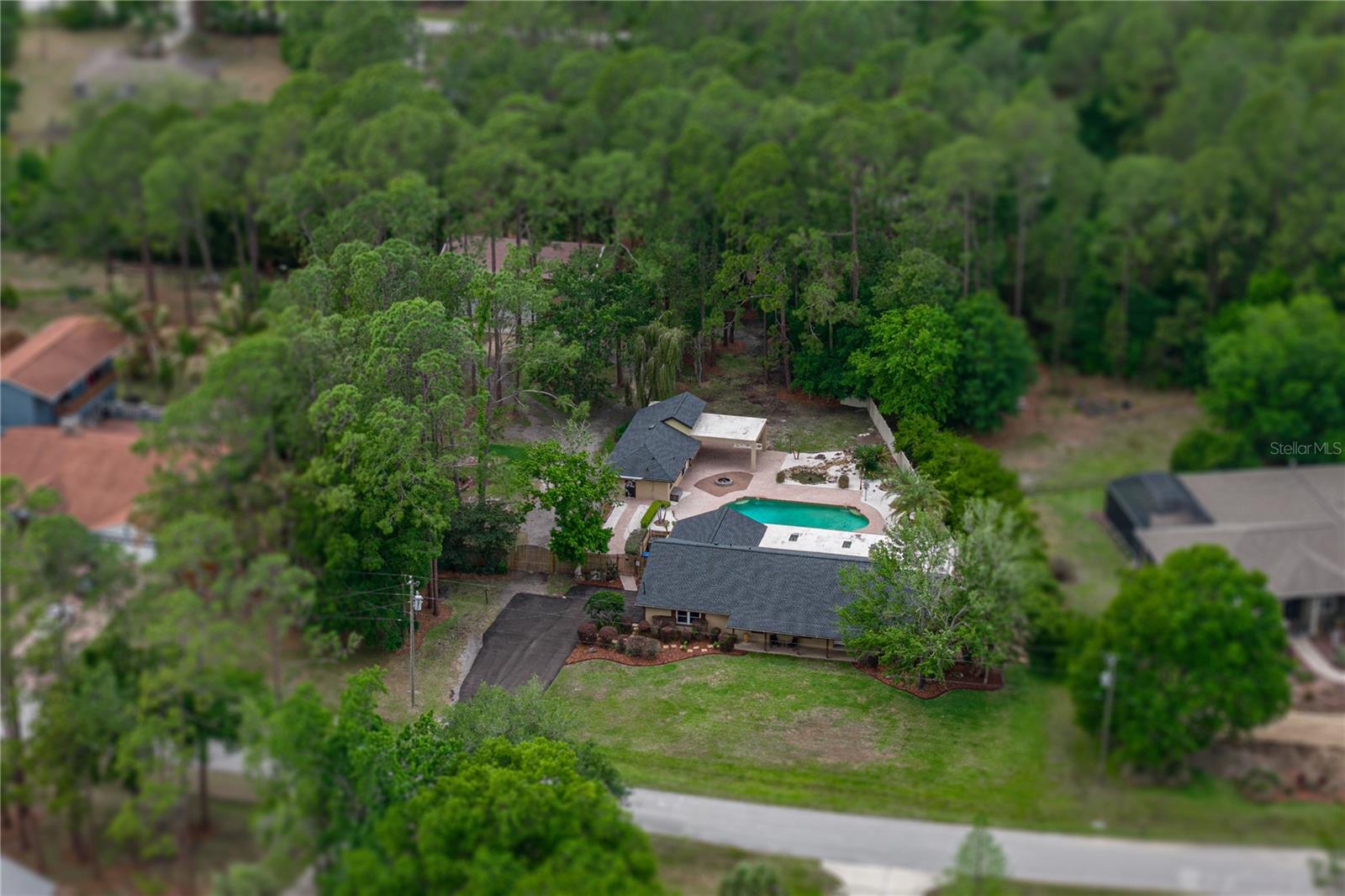 QUAIL HOLLOW PINES - Residential