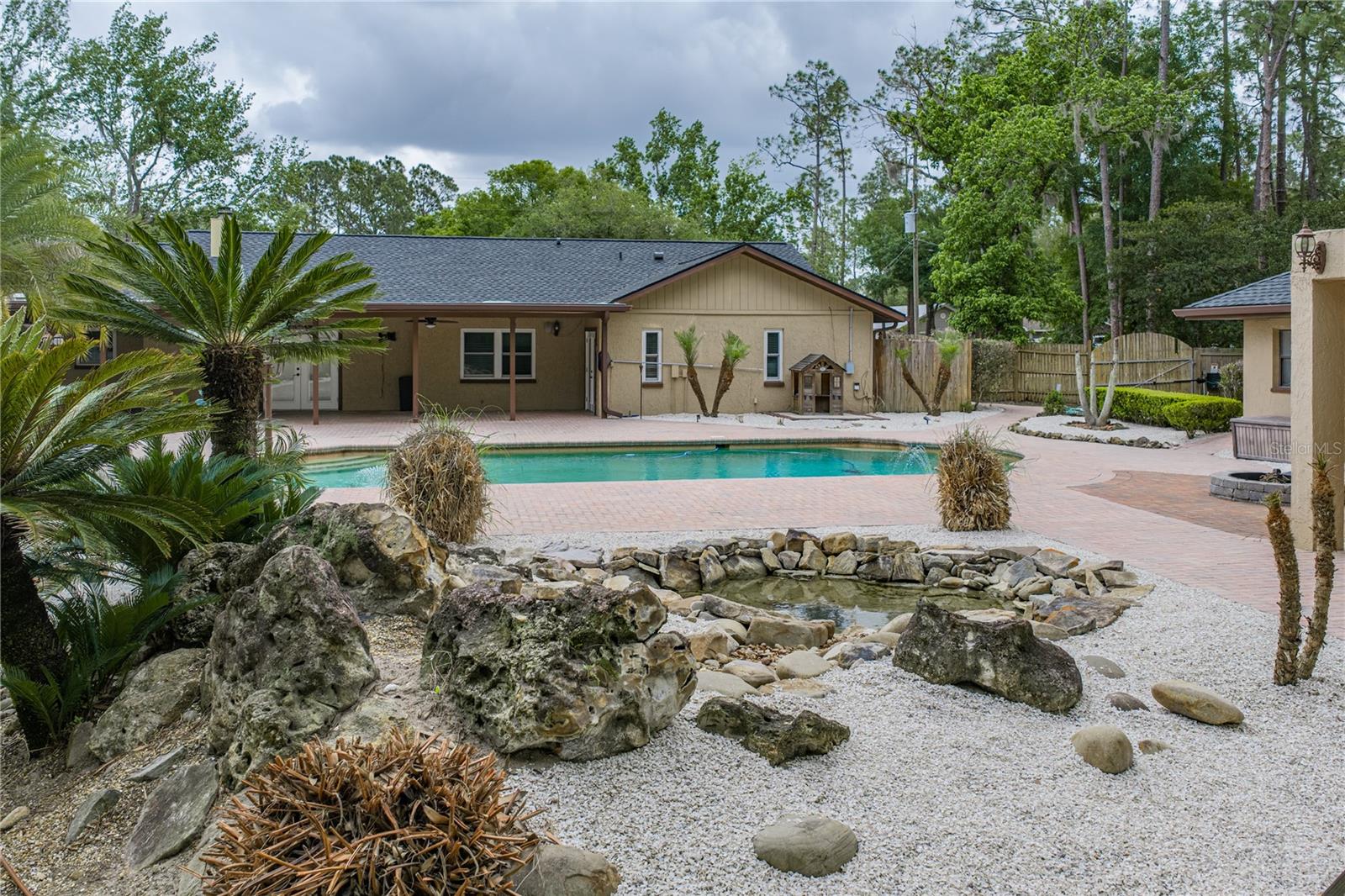 QUAIL HOLLOW PINES - Residential