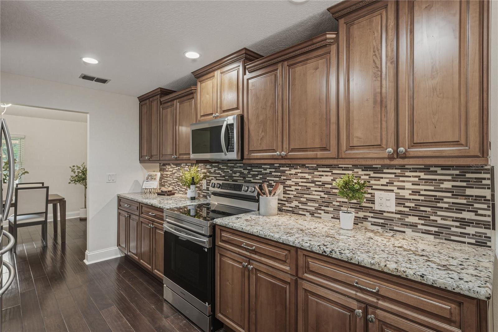 QUAIL HOLLOW PINES - Residential