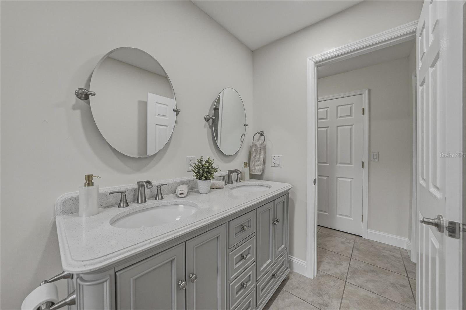 QUAIL HOLLOW PINES - Residential