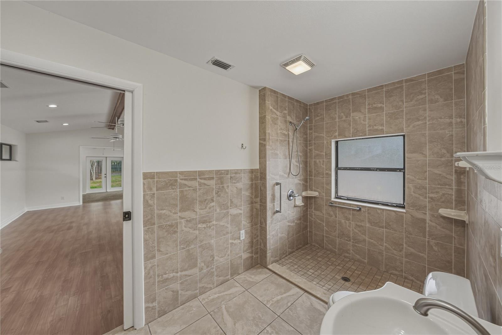 QUAIL HOLLOW PINES - Residential