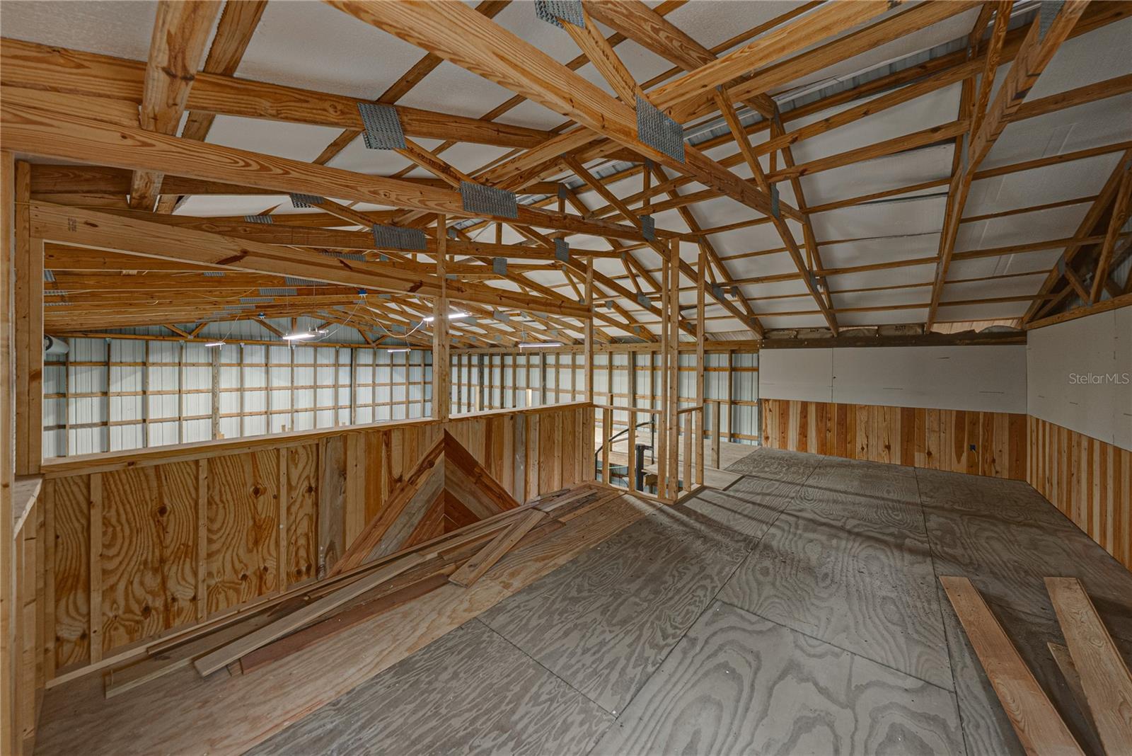 QUAIL HOLLOW PINES - Residential