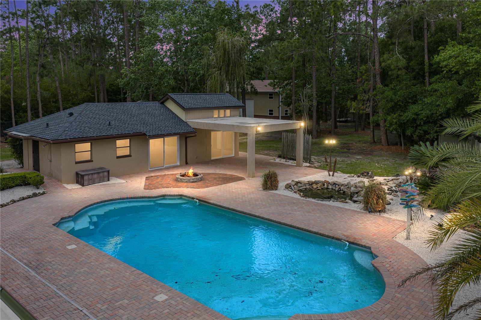 QUAIL HOLLOW PINES - Residential