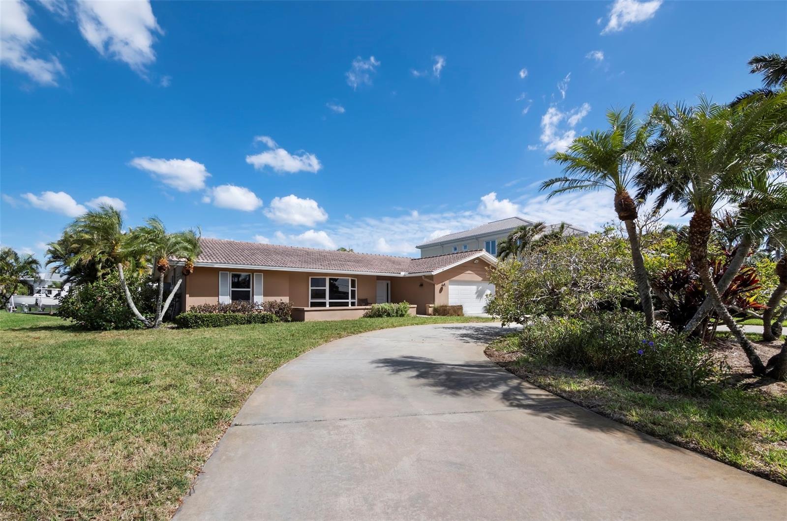 741 OLD COMPASS ROAD