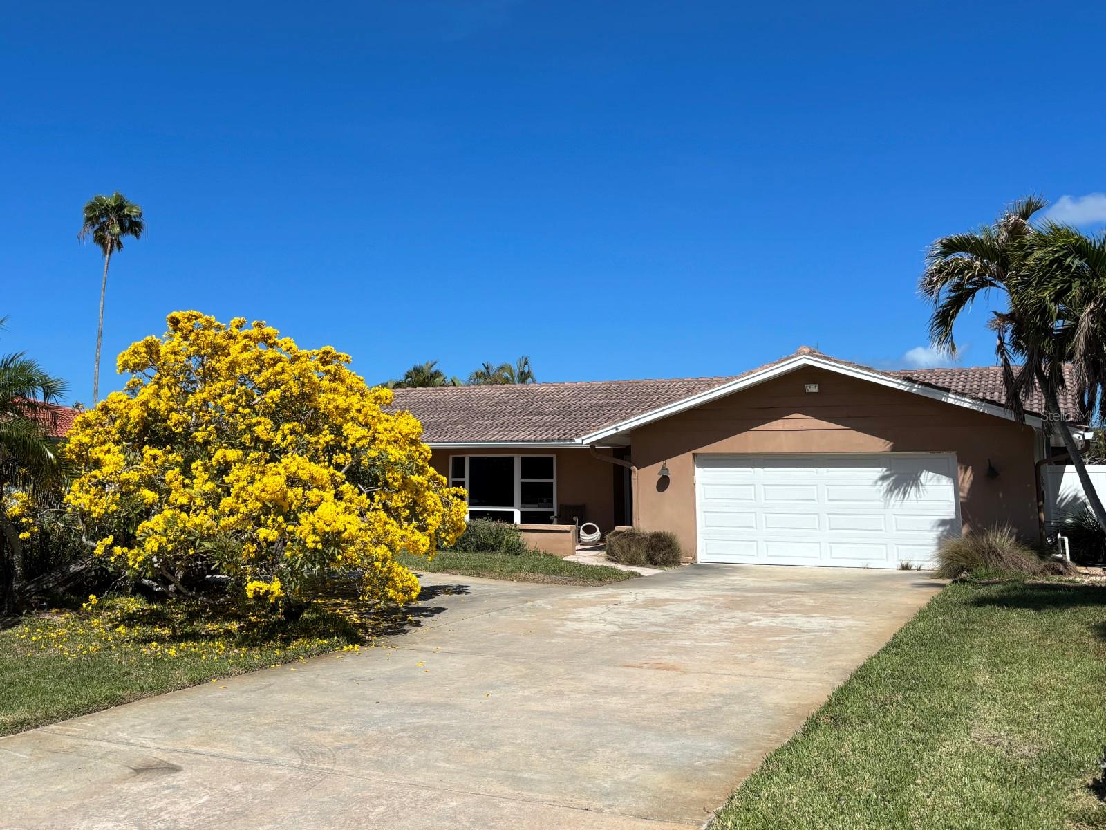 741 OLD COMPASS ROAD