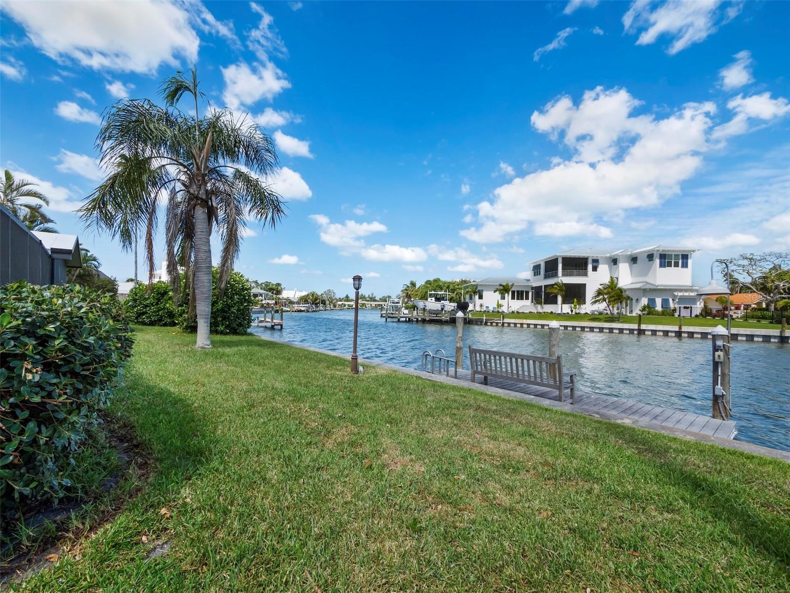 EMERALD HARBOR - Residential