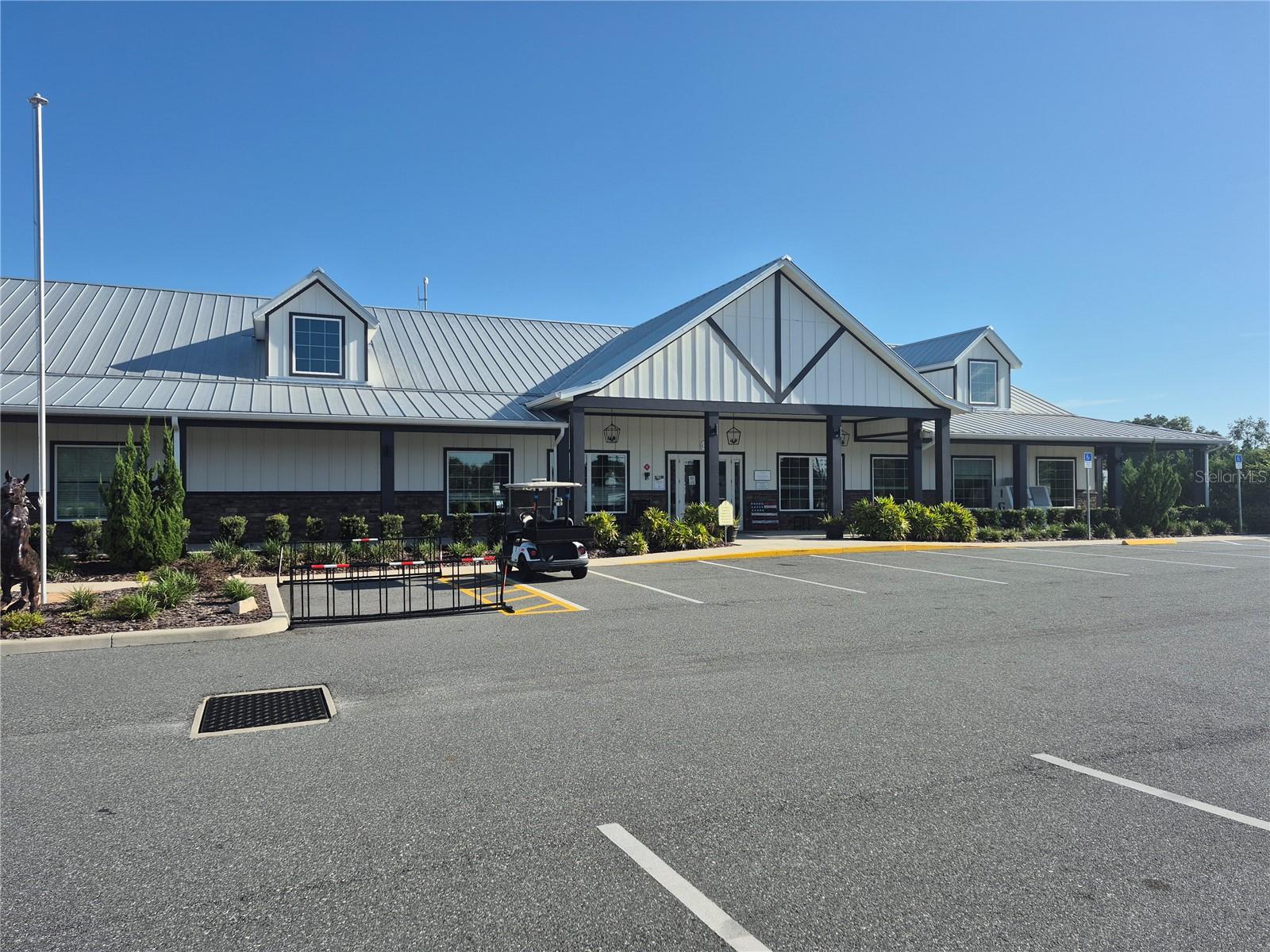 Deeded RV lot in Champions Run Luxury RV Resort in Ocala FL. Features a 20x70 concrete pad with full hookups (20/30/50 amp) ideal for Class A, Class C, Fifth wheels and travel trailers. Alos comes with a 10x10 paver patio and picnic table. Enjoy resort-style amenities including a pool, hot tub, clubhouse, tiki bar, cafe, pickleball, putting green, dog parks, and a playground for the kiddos.