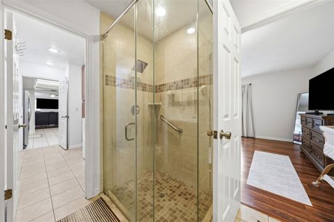 Tiny photo for 1805 Virginia Court, Tavares, FL 32778 (MLS # O6420453)