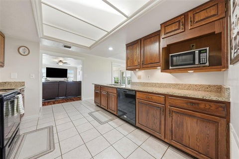 Tiny photo for 1805 Virginia Court, Tavares, FL 32778 (MLS # O6420453)