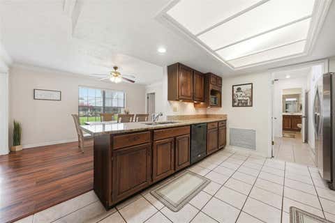 Tiny photo for 1805 Virginia Court, Tavares, FL 32778 (MLS # O6420453)
