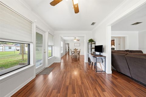 Tiny photo for 1805 Virginia Court, Tavares, FL 32778 (MLS # O6420453)