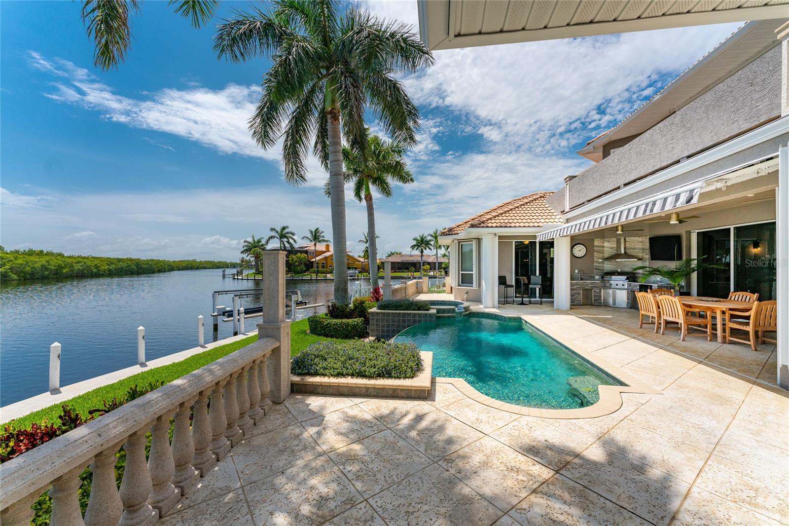 PUNTA GORDA ISLES SEC 12 - Residential