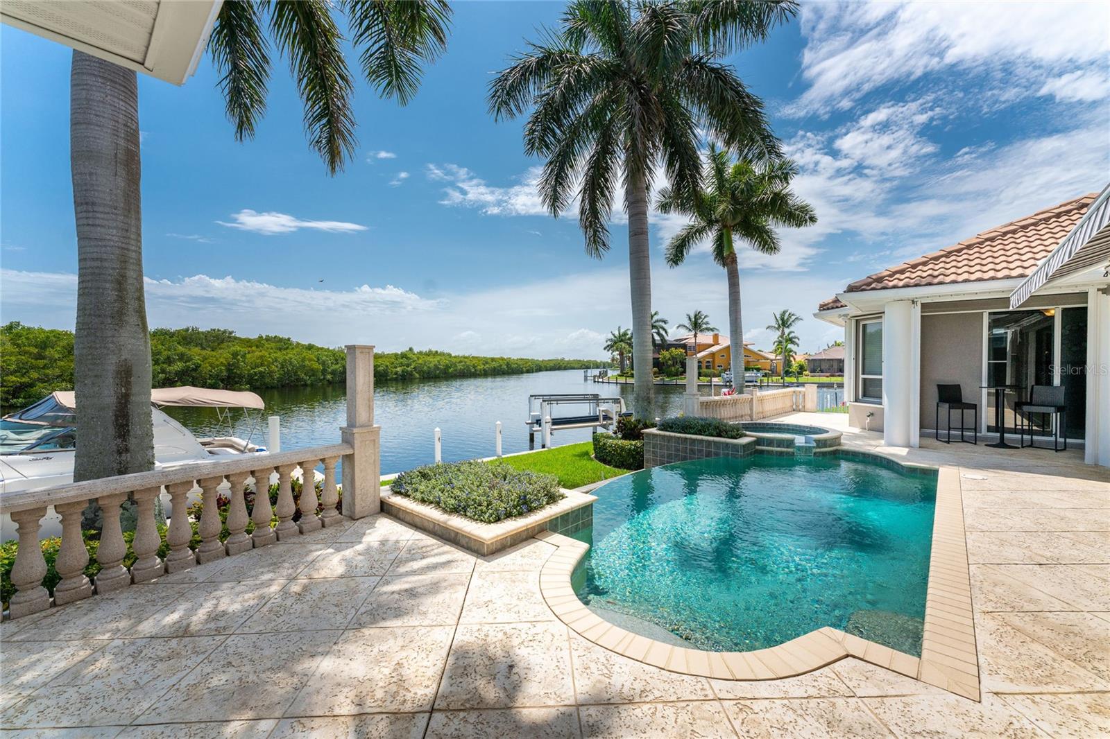 PUNTA GORDA ISLES SEC 12 - Residential