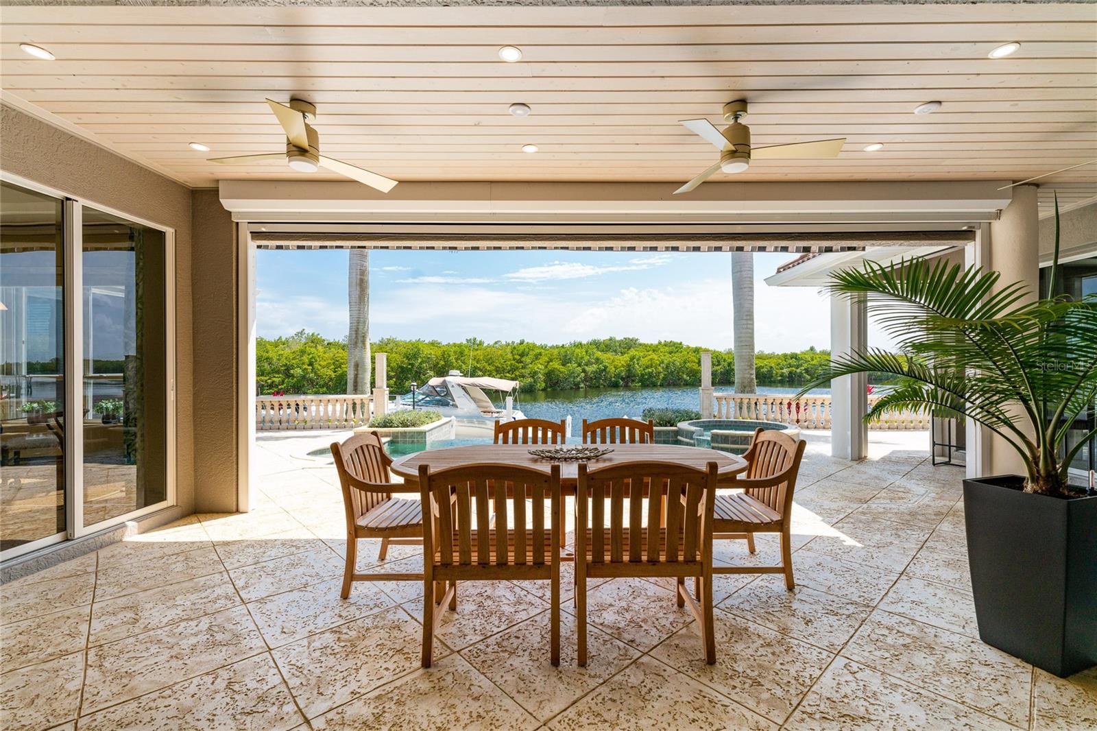 PUNTA GORDA ISLES SEC 12 - Residential