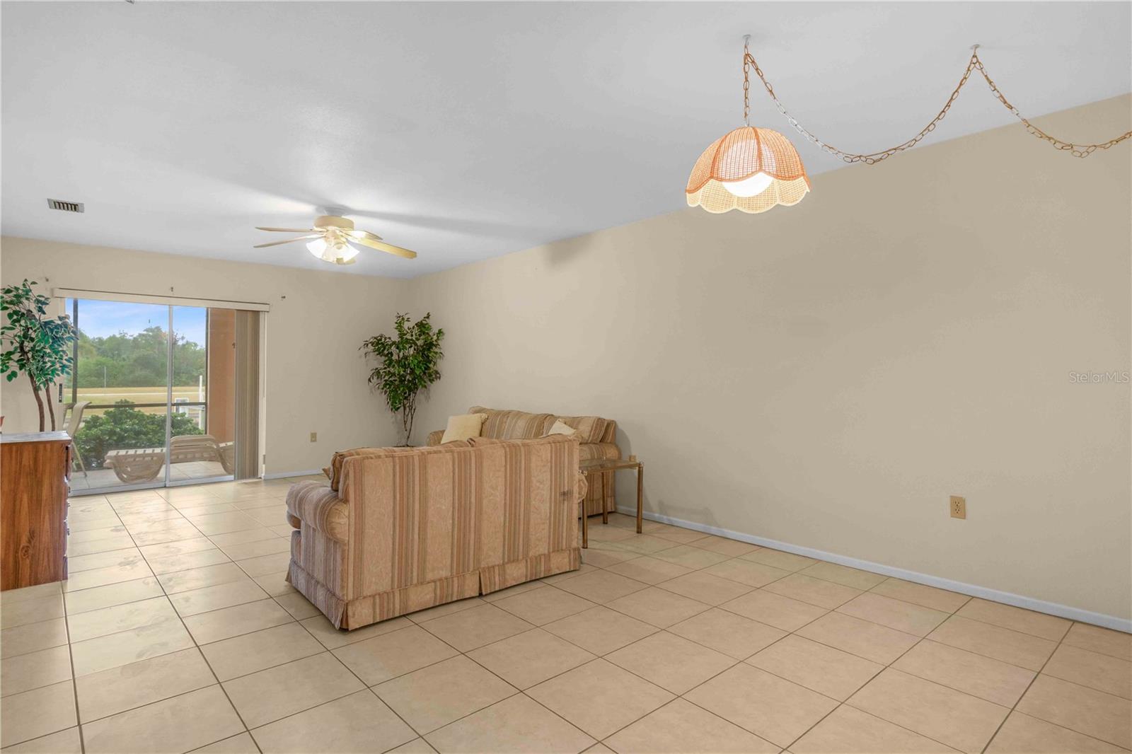 THREE STAGS - Residential