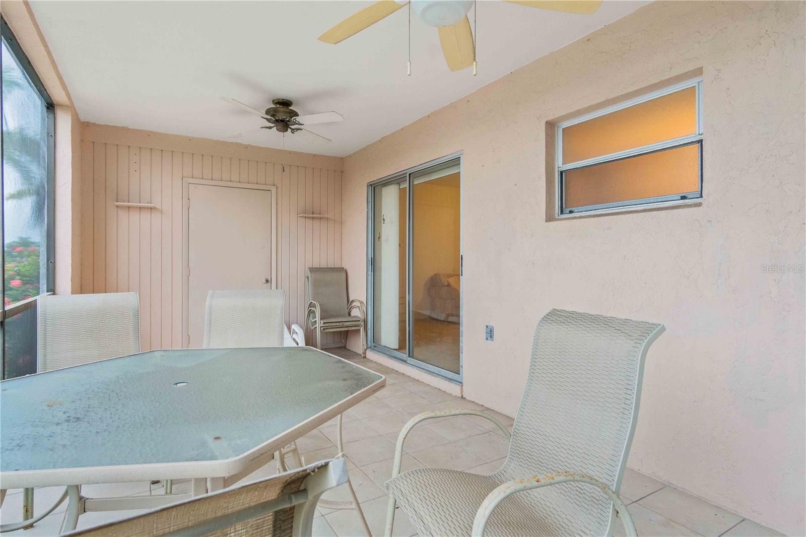 THREE STAGS - Residential