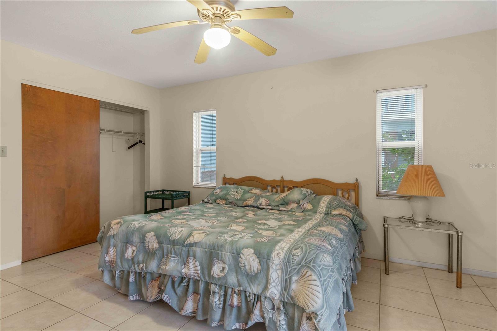 THREE STAGS - Residential