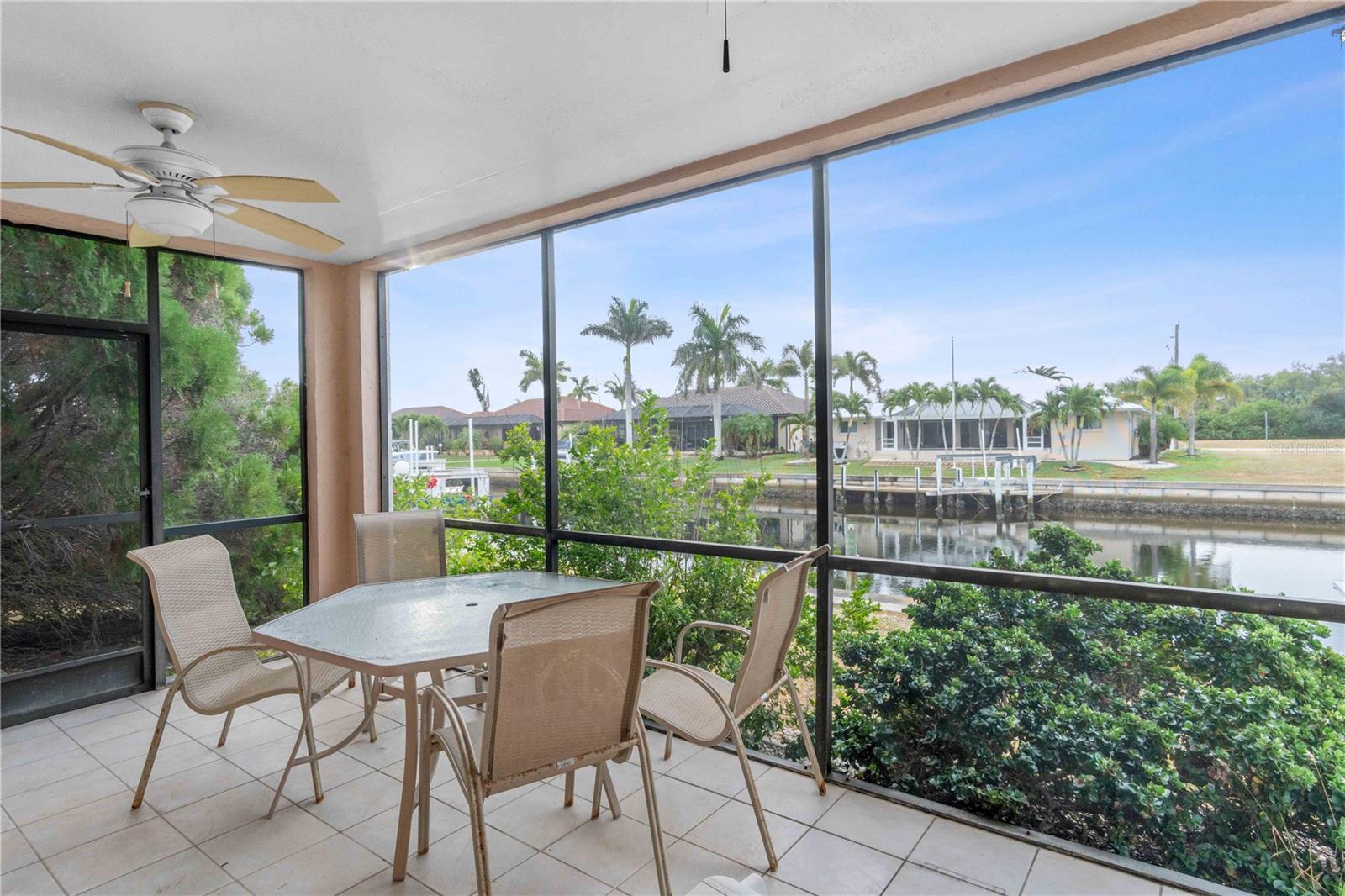 THREE STAGS - Residential