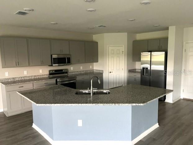 Photo of 2639 San Marco Way, Winter Haven, FL 33884 (MLS # L4965075)