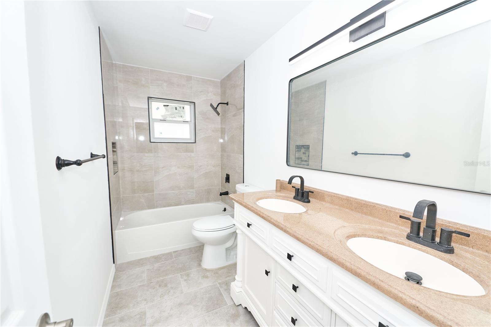 MARION OAKS 02 - Residential