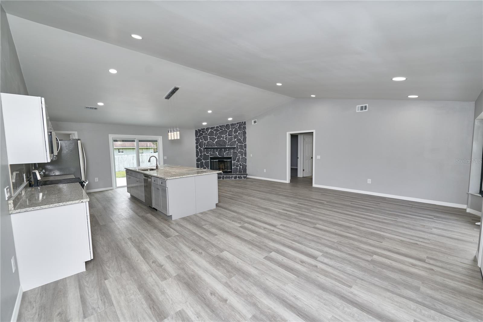 MARION OAKS 02 - Residential