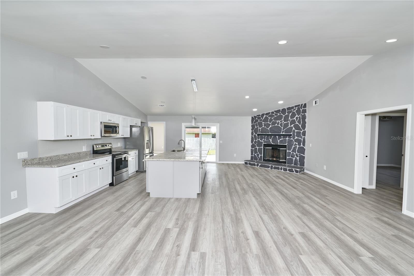 MARION OAKS 02 - Residential