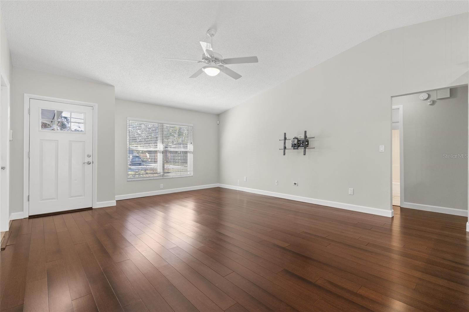 CRESCENT PARK - Residential