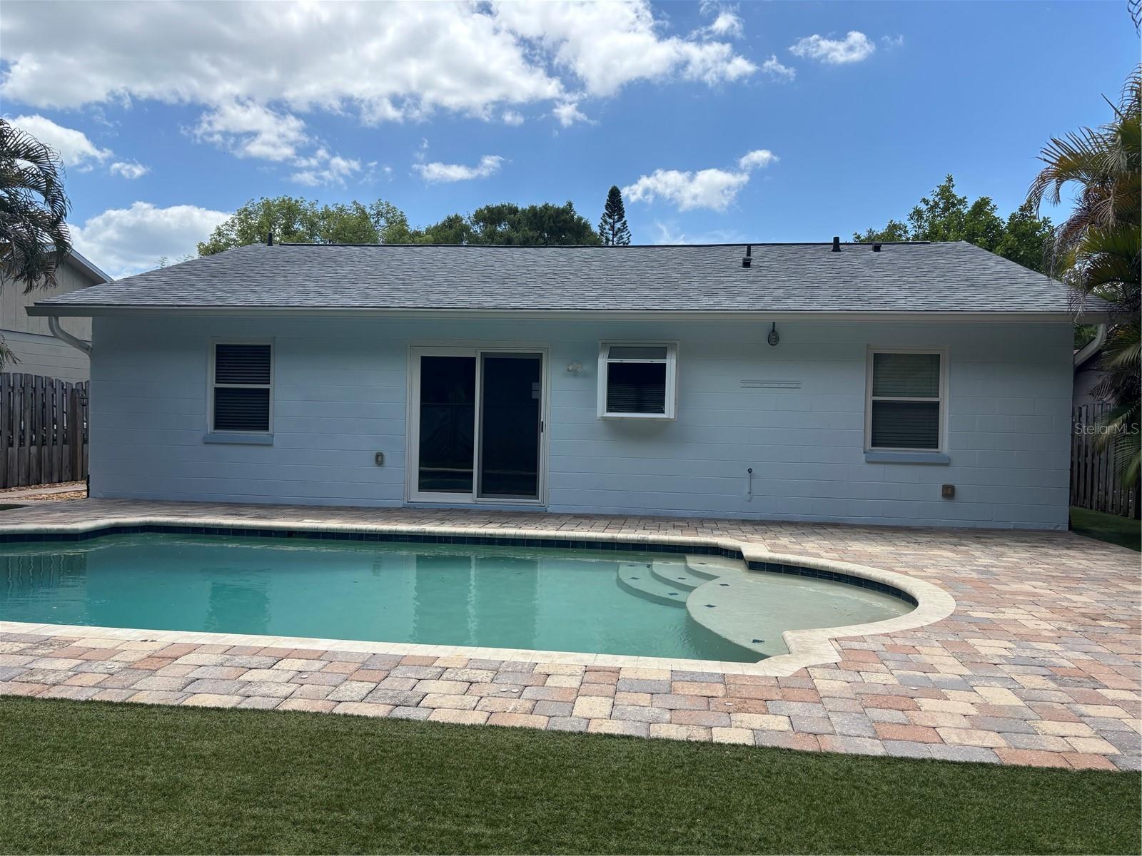 CRESCENT PARK - Residential