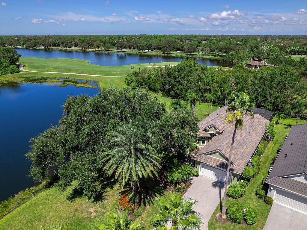 Photo of 6505 Oakland Hills Drive, Lakewood Ranch, FL 34202 (MLS # A4661713)