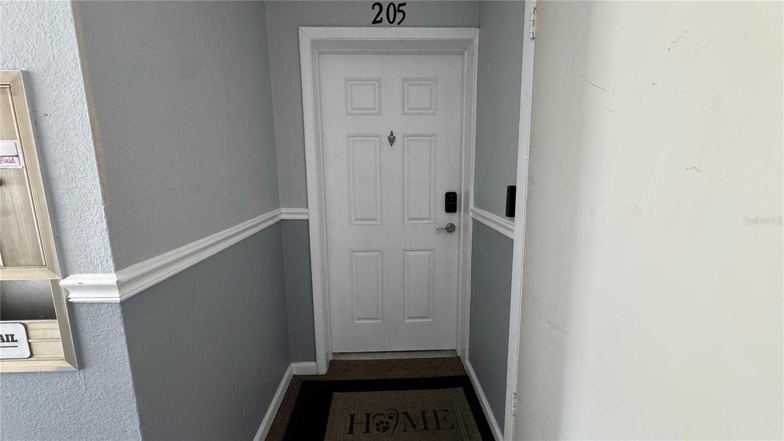 205 LEWFIELD CIRCLE 205