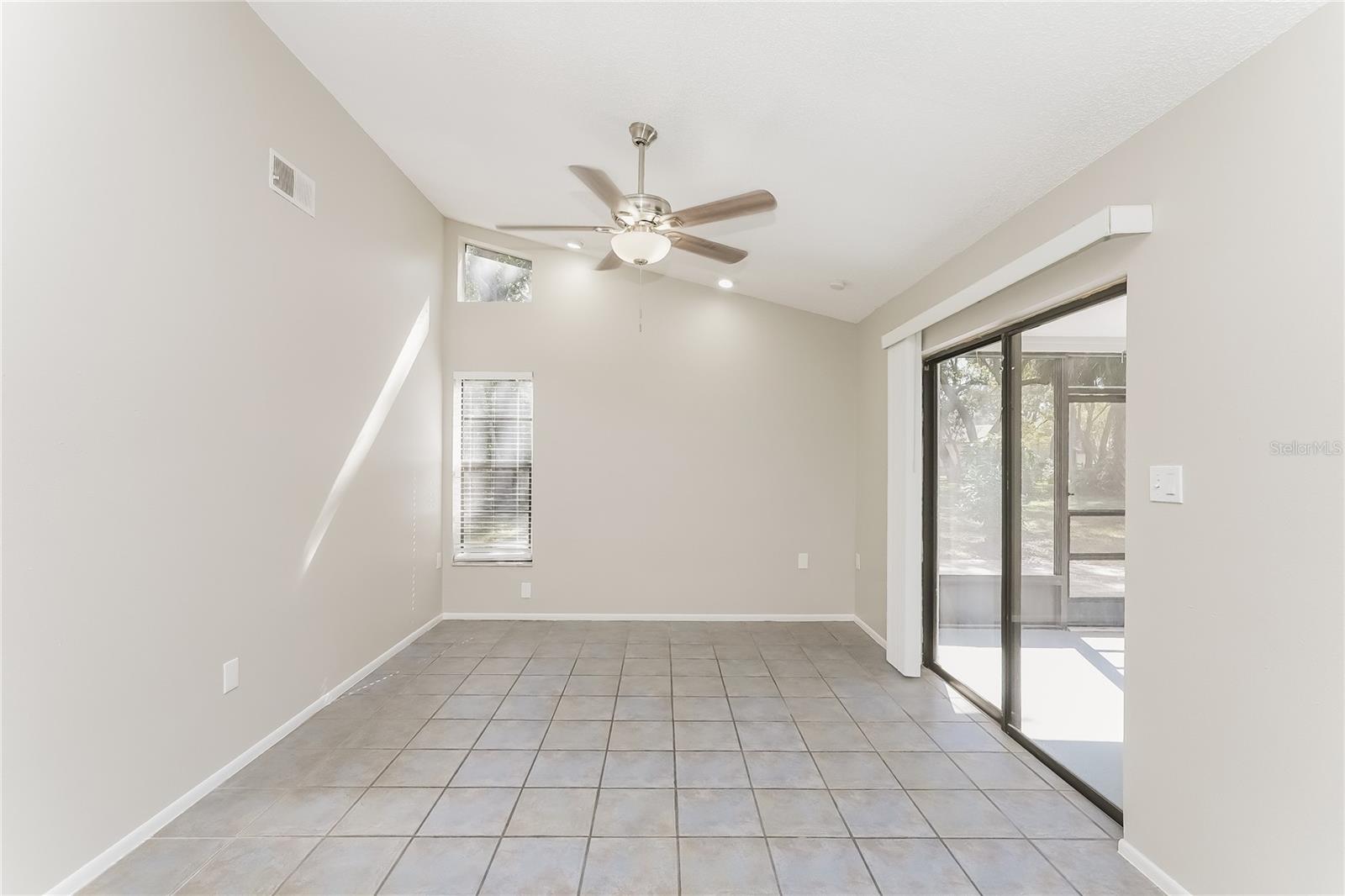 FOREST OAKS - Residential Lease