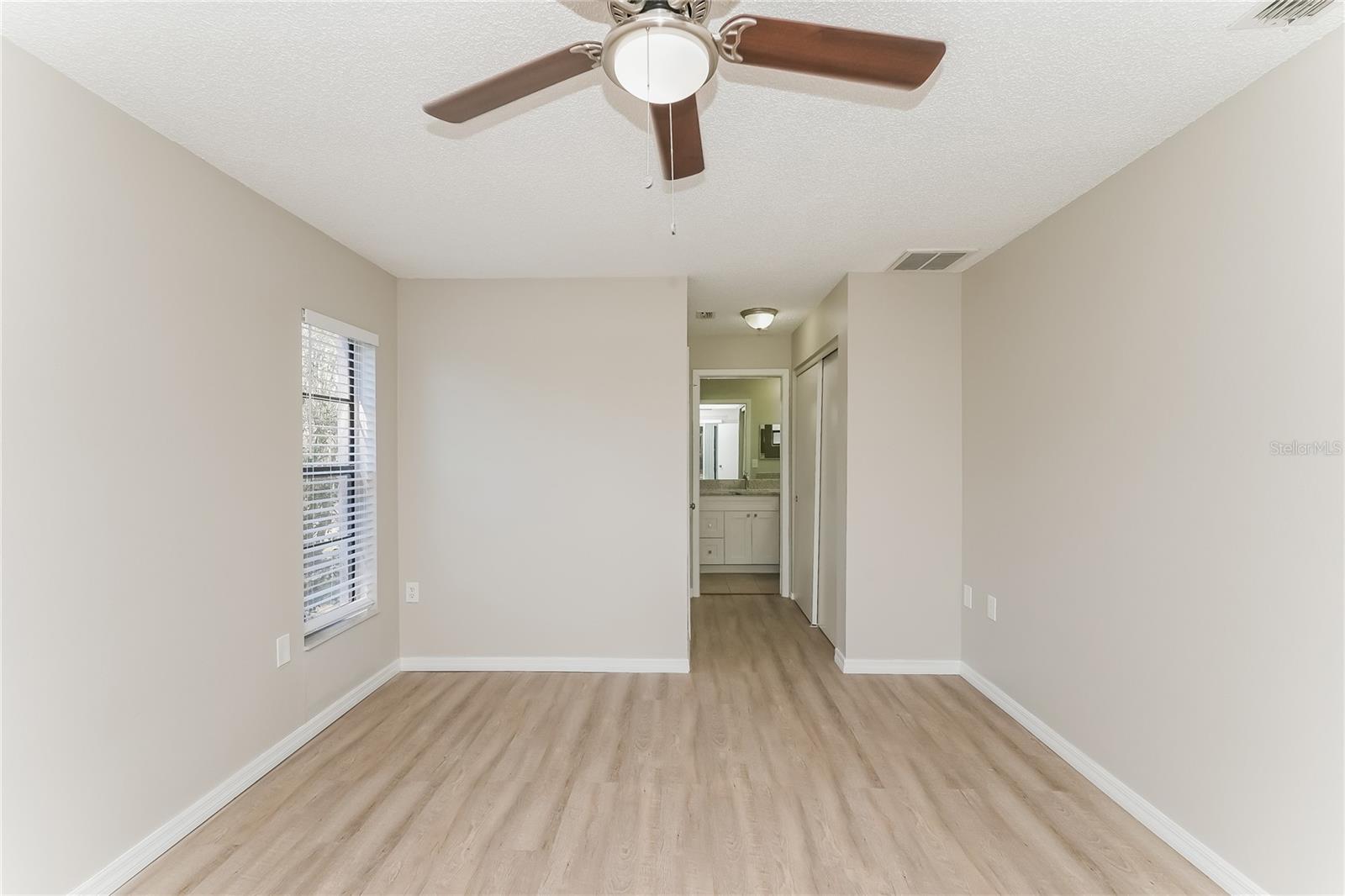 FOREST OAKS - Residential Lease